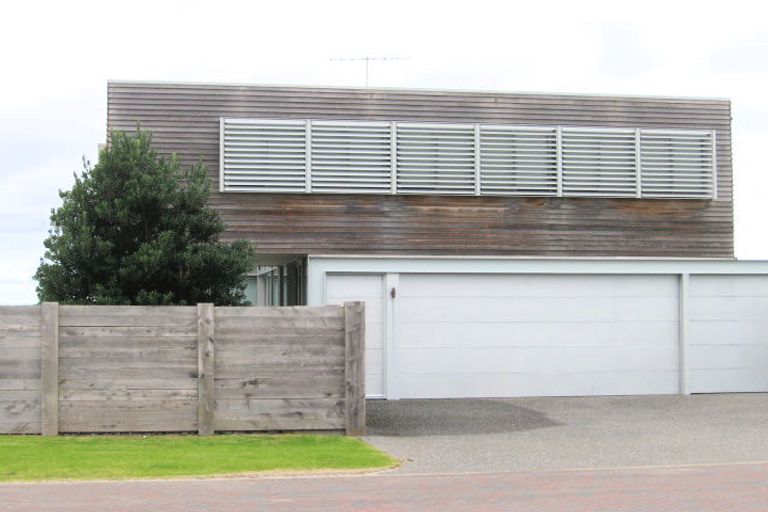 Photo of property in 34 Rita Way, Omaha, 0986