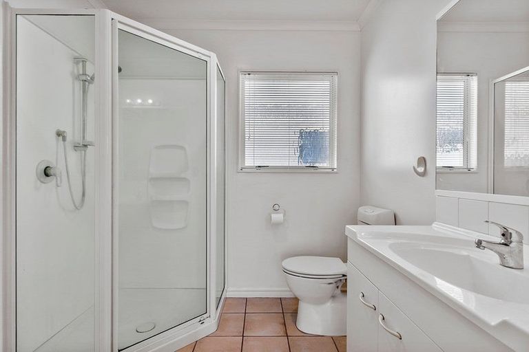 Photo of property in 6a Sunbrae Grove, Mount Maunganui, 3116