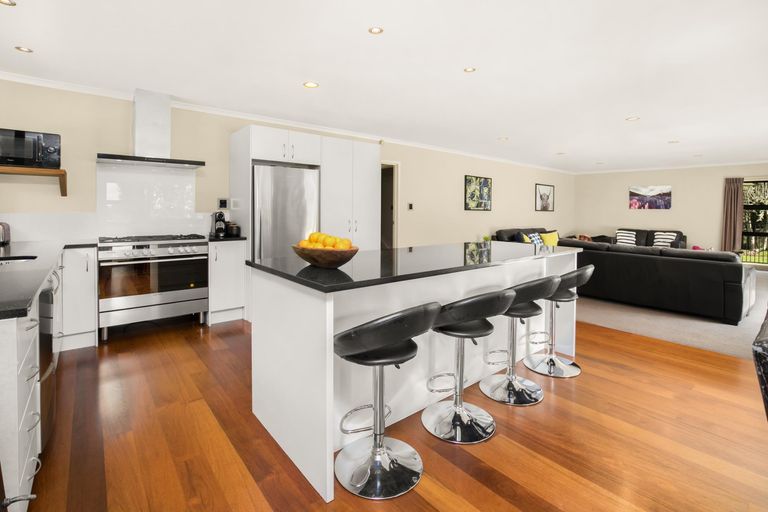 Photo of property in 72 Hunter Road, Patumahoe, Pukekohe, 2678