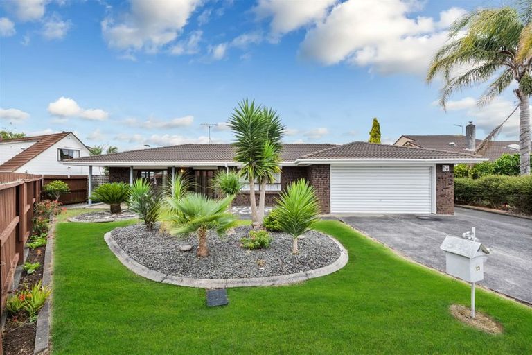 Photo of property in 13 Pukeko Place, Papatoetoe, Auckland, 2025