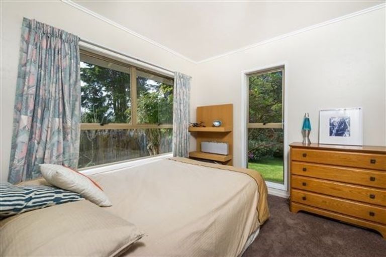 Photo of property in 1/16 Gladys Avenue, Glenfield, Auckland, 0629