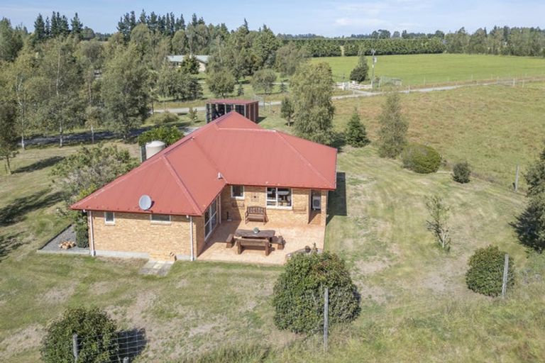 Photo of property in 38 Powells Road, Oxford, 7430