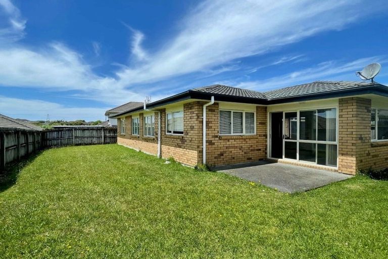 Photo of property in 28 Raphoe Road, Flat Bush, Auckland, 2019