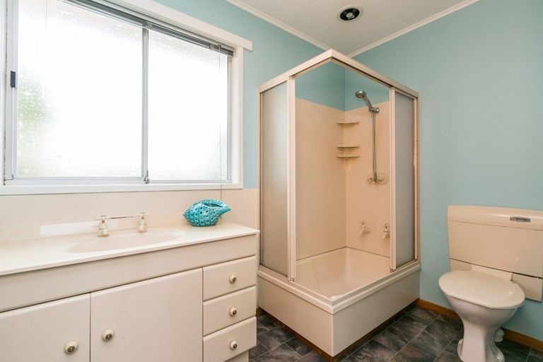 Photo of property in 28 Gordon Road, Te Awanga, 4102