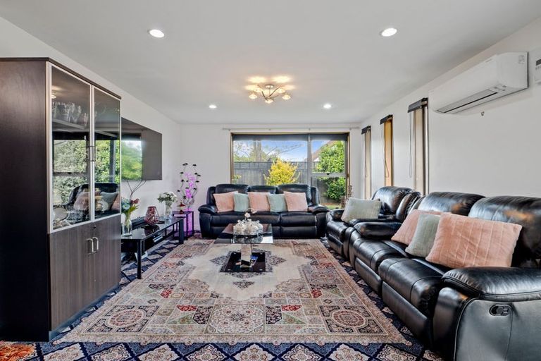 Photo of property in 2/31 Taylors Avenue, Bryndwr, Christchurch, 8052