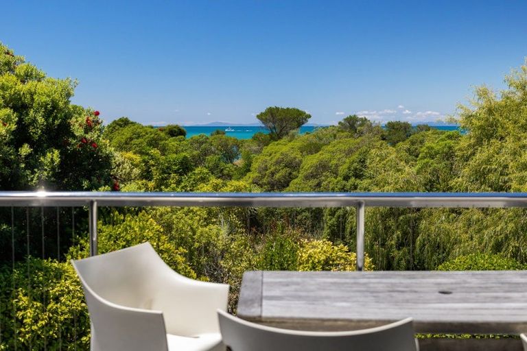 Photo of property in 19 Rowling Road, Kaiteriteri, Motueka, 7197