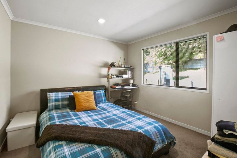 Photo of property in 20 Thames Street, Welbourn, New Plymouth, 4310