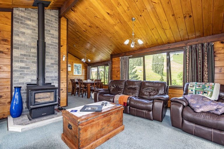 Photo of property in 6 Jones Road, Taihape, 4795