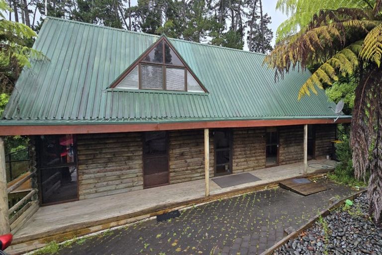 Photo of property in 20 Montressor Place, Howick, Auckland, 2014