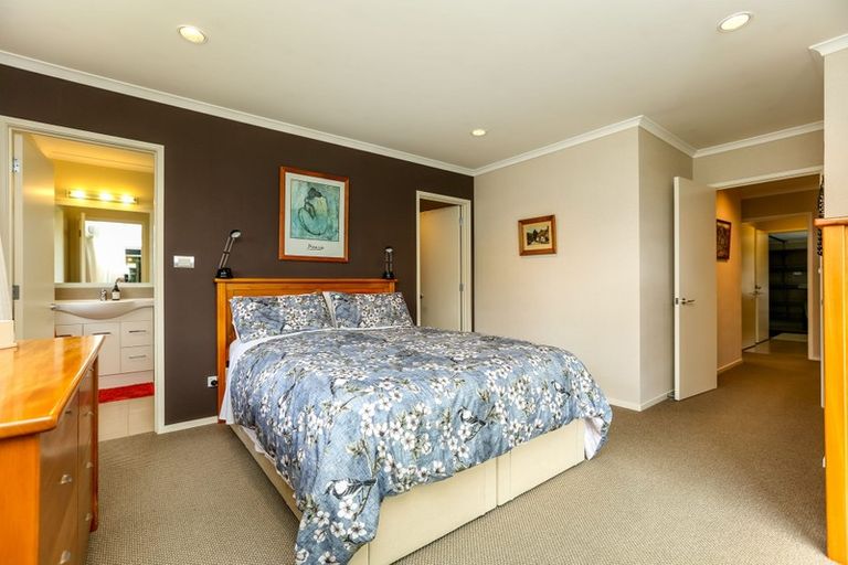 Photo of property in 9 Aspen Place, Whalers Gate, New Plymouth, 4310