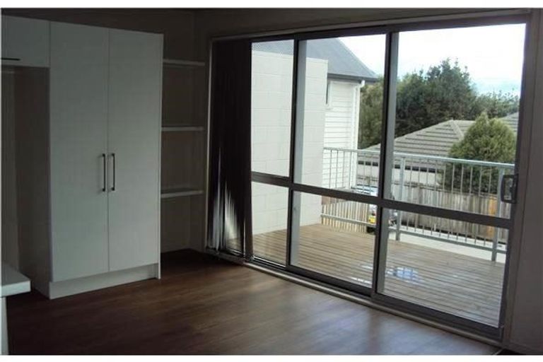 Photo of property in 2/9 Southampton Street, Sydenham, Christchurch, 8023