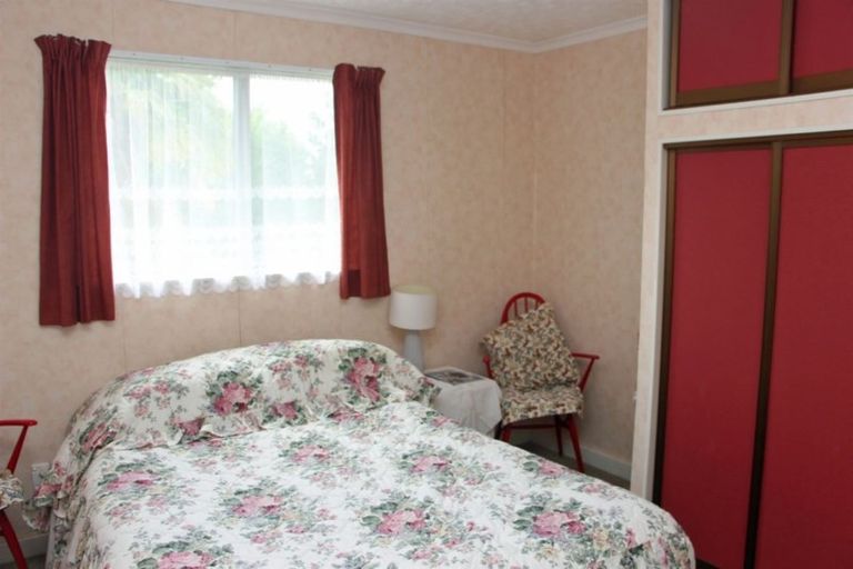 Photo of property in 22 Denston Street, Blackball, 7804