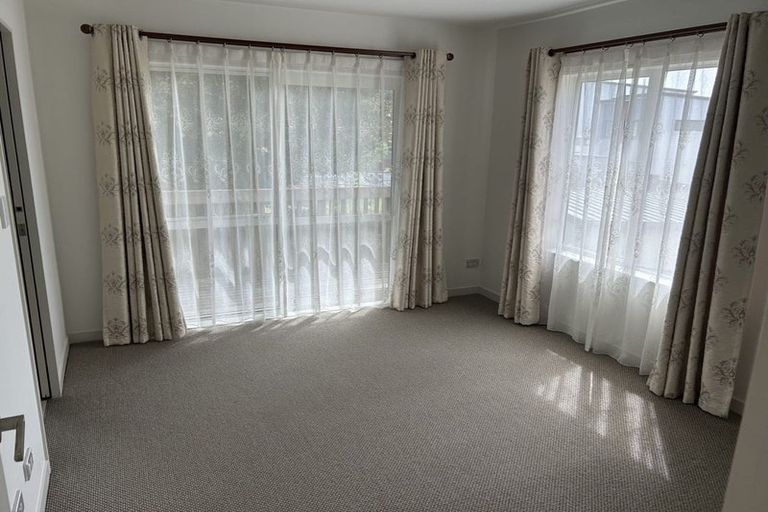 Photo of property in 4 Griffstan Lane, Howick, Auckland, 2010