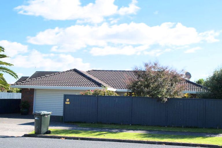 Photo of property in 5 Tarnica Road, Northpark, Auckland, 2013