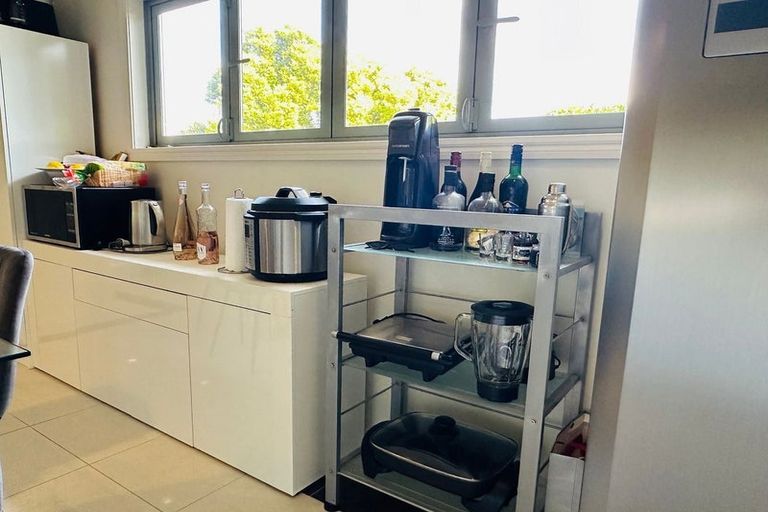Photo of property in 24 Castleton Drive, Howick, Auckland, 2014