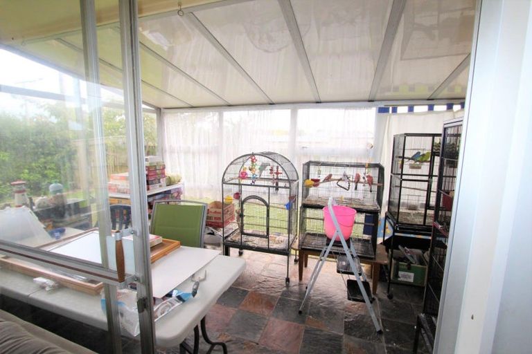 Photo of property in 17 Kiwi Street, Pahiatua, 4910