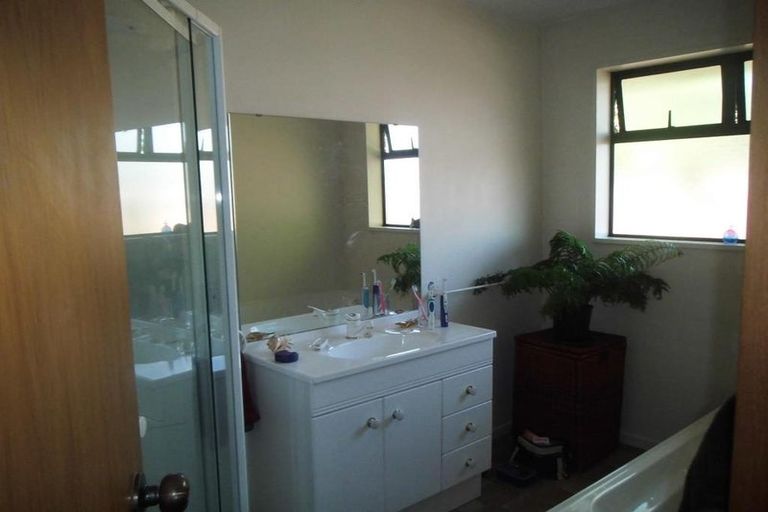 Photo of property in 111 Roydvale Avenue, Burnside, Christchurch, 8053