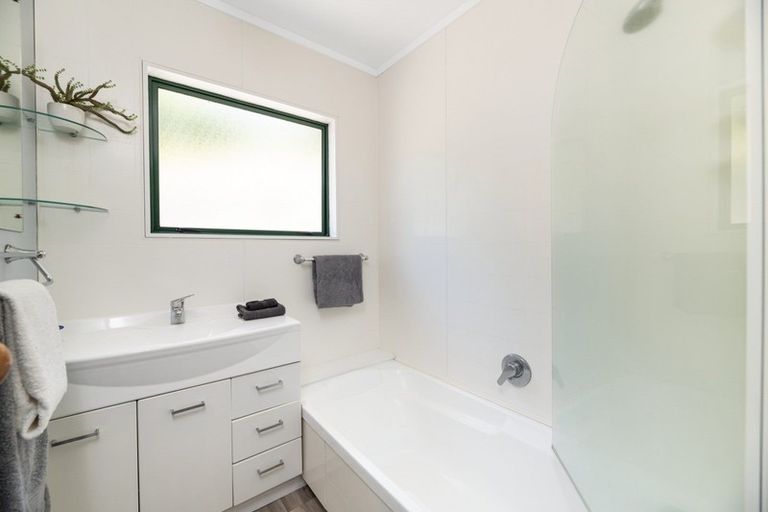 Photo of property in 23 Osprey Drive, Welcome Bay, Tauranga, 3112