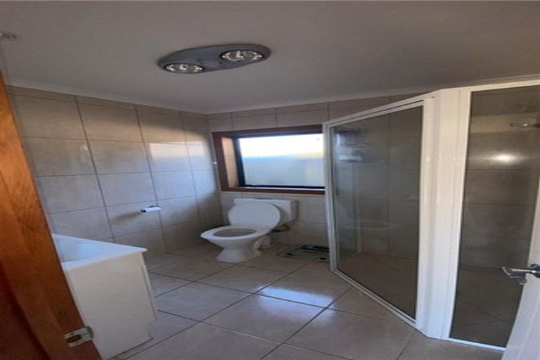 Photo of property in 11 Oreti Crescent, Papamoa Beach, Papamoa, 3118