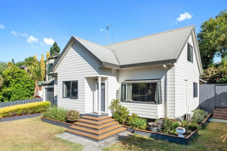 Photo of property in 18 Carew Street, Nawton, Hamilton, 3200