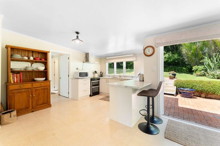 Photo of property in 189 School Road, Waimauku, 0881