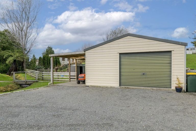 Photo of property in 8 Jervois Terrace, Ohau, 5570