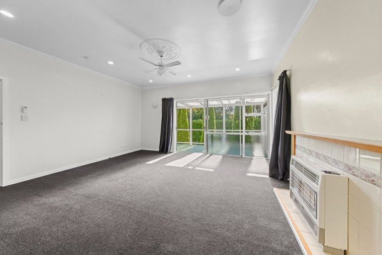 Photo of property in 29 Curtis Street, Okato, 4335