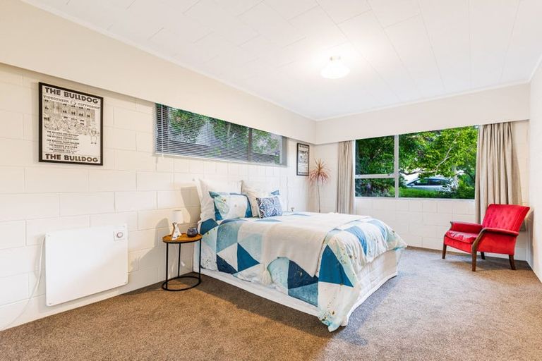 Photo of property in 19 Zita Maria Drive, Massey, Auckland, 0614
