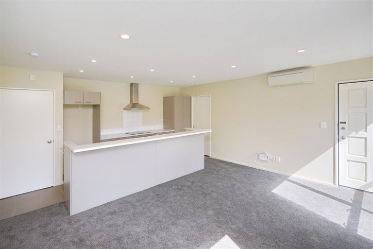 Photo of property in 9b Ferndown Lane, Bromley, Christchurch, 8062