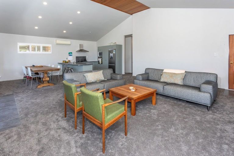 Photo of property in 208 Russell Bruce Place, Onemana, Whangamata, 3691