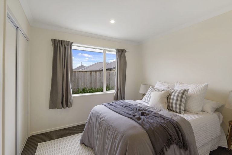 Photo of property in 14 Tutaipatu Avenue, Pegasus, 7612