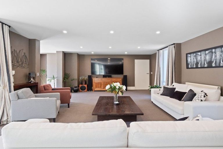 Photo of property in 508 Malaghans Road, Speargrass Flat, Queenstown, 9371