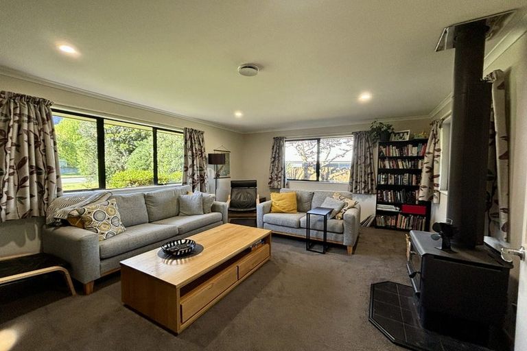 Photo of property in 7 Glentui Place, Waikawa, Picton, 7220