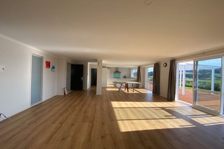 Photo of property in 221 Taylor Road, Waimauku, 0882