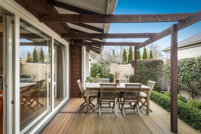 Photo of property in 11a Colombo Street, Cashmere, Christchurch, 8022