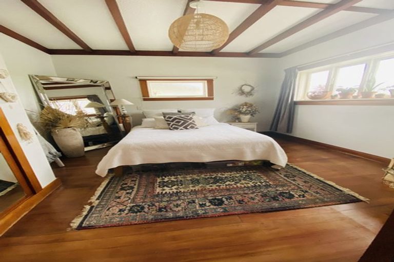 Photo of property in 103 Murdoch Road East, Akina, Hastings, 4122