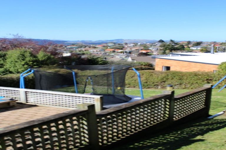 Photo of property in 102 Centennial Avenue, Helensburgh, Dunedin, 9010