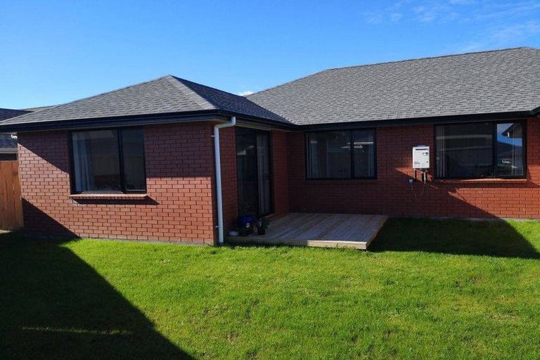 Photo of property in 1 Sujuan Close, Cambridge, 3434
