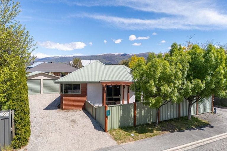 Photo of property in 86 Inniscort Street, Cromwell, 9310