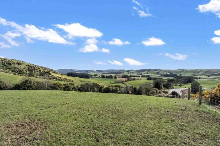 Photo of property in 2390 Owaka Highway, Katea, Balclutha, 9271