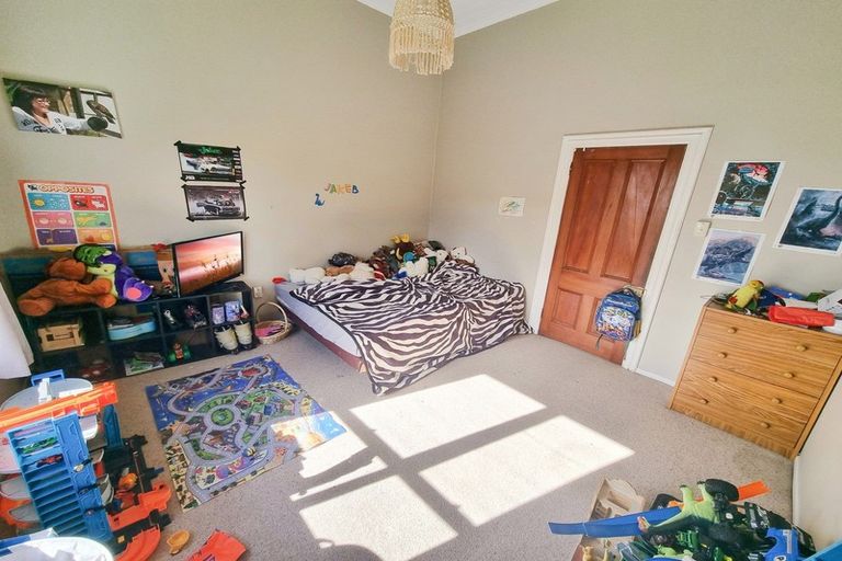 Photo of property in 82 Alexandra Street, Marton, 4710