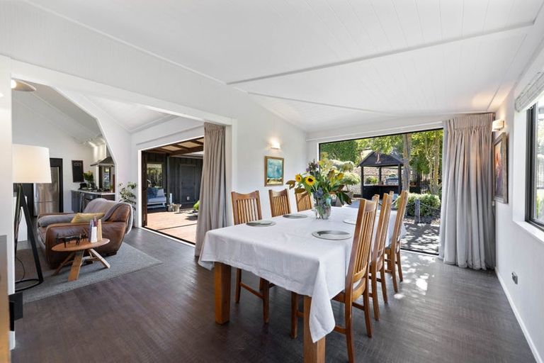 Photo of property in 29 Glen Mohr, Acacia Bay, Taupo, 3385