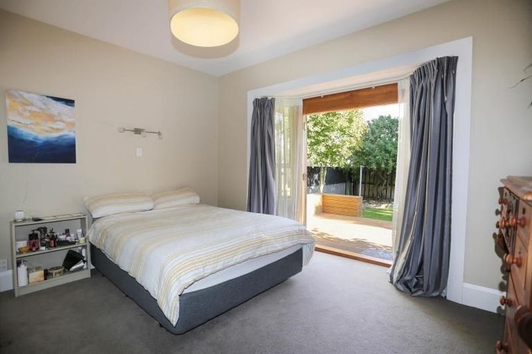 Photo of property in 1/38 Frankleigh Street, Somerfield, Christchurch, 8024