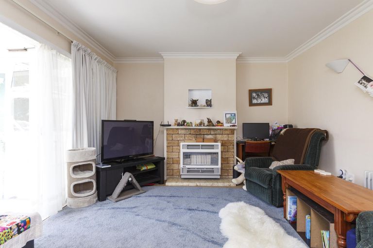 Photo of property in 114 Manawatu Street, Hokowhitu, Palmerston North, 4410