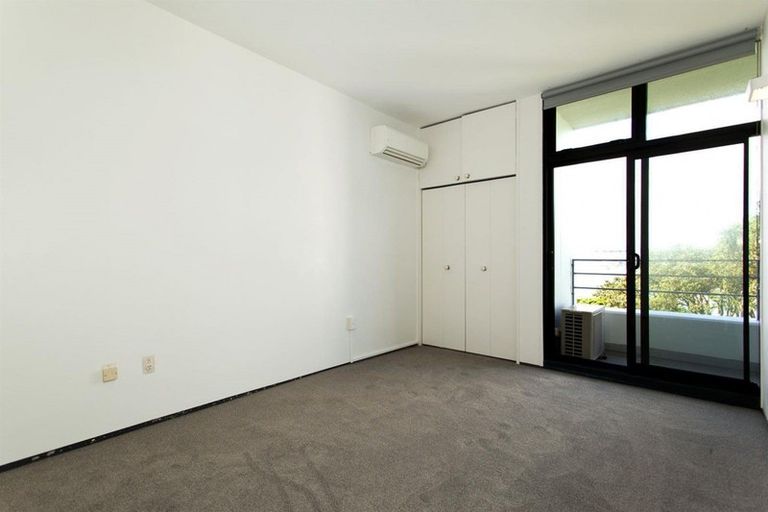 Photo of property in 58/45 Stanley Road, Stanley Point, Auckland, 0624