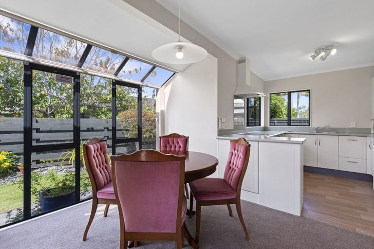 Photo of property in 6a Ngamotu Place, Mount Maunganui, 3116