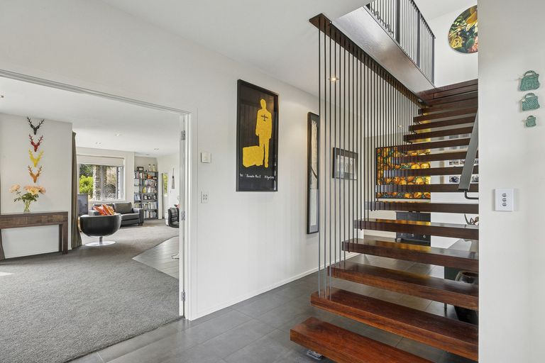 Photo of property in 349 Highcliff Road, Highcliff, Dunedin, 9013