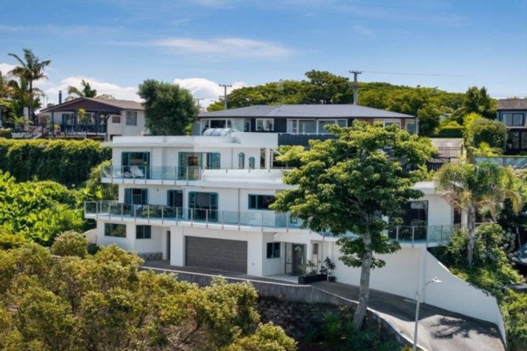 Photo of property in 9 Bay Street, Matua, Tauranga, 3110
