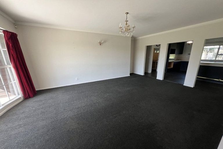 Photo of property in 295 Wooldridge Road, Harewood, Christchurch, 8051