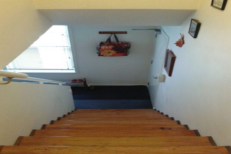 Photo of property in Hopper Street Apartments, 3/20 Hopper Street, Mount Cook, Wellington, 6011